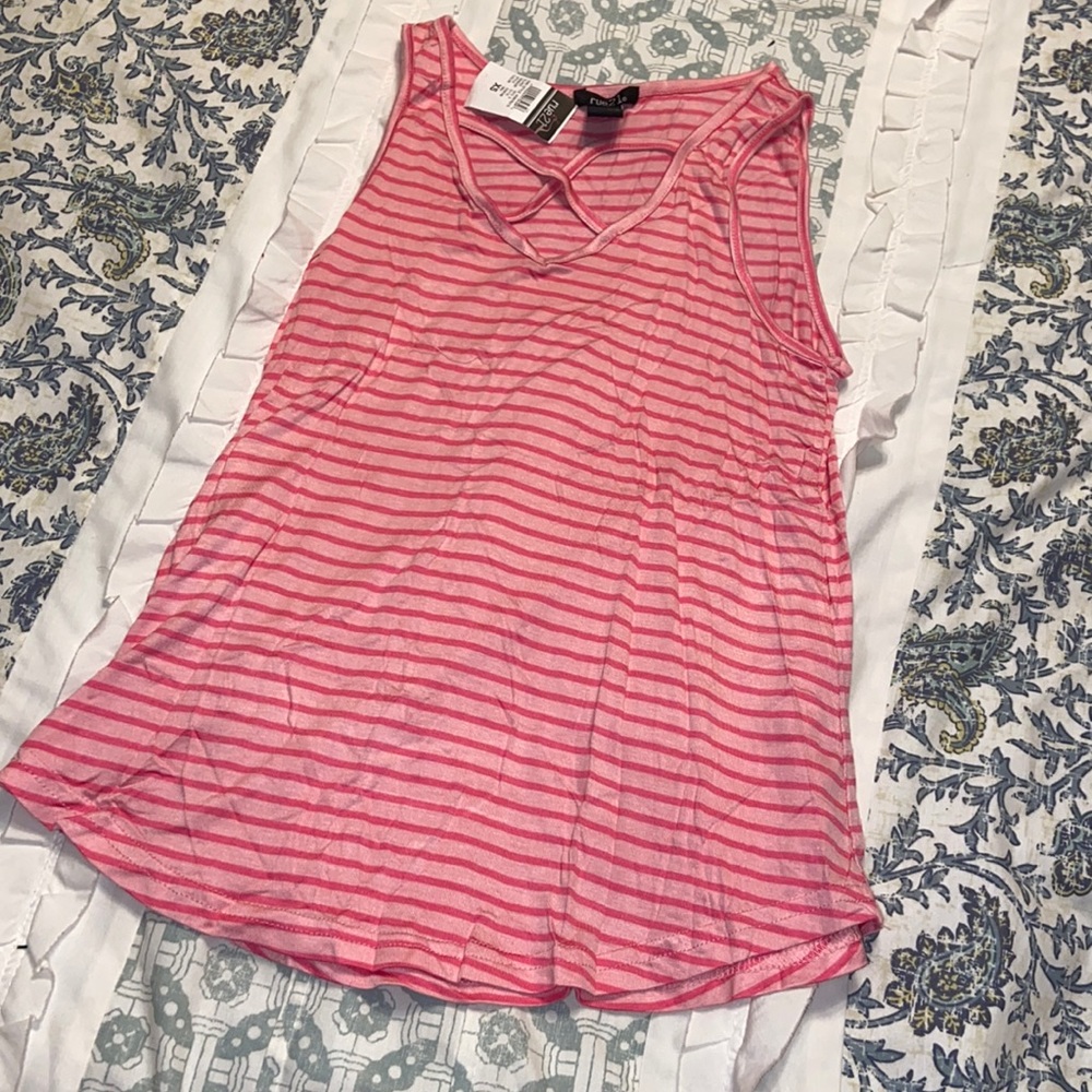 NWT rue tank